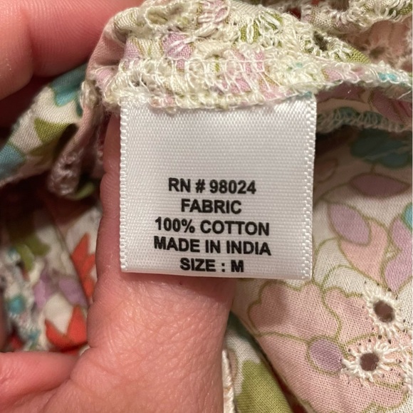 Anthropologie Jennifer & Grace Floral Cotton Blouse with Ruffle Trim - Picture 6 of 7